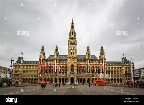 Rathausplatz vienna hi-res stock photography and images - Alamy