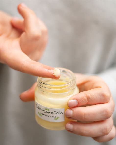 Handcreme selber machen Rezept mit nur 4 Zutaten Smillas Wohngefühl