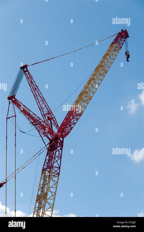 Liebherr LR 1750 crane being used on the new roof under construction at ...