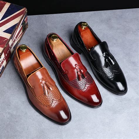 Newest Men Tassel Loafers Italian Dress Shoes Casual Loafer For