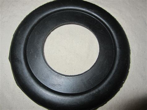 Fits Jeep Filler Neck Grommet Seal Gas Tank Cj3 Cj3a Cj3b Cj5 Cj6 1945 1971 Ebay