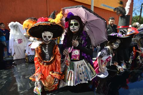 Concurso De Catrinas Y Catrines Organizado Por Fundaci N