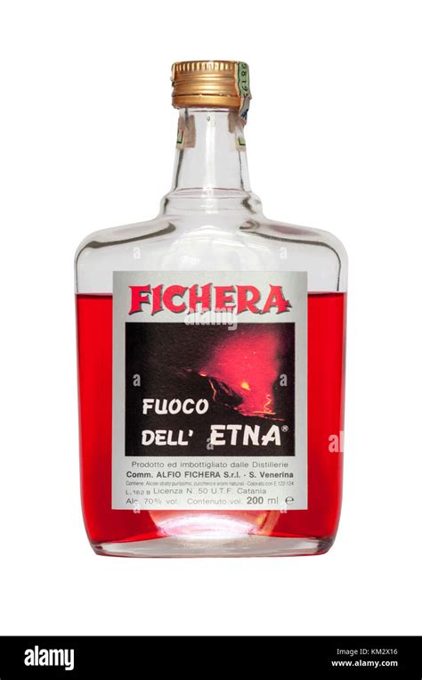 Fuoco Dell Etna Ou Feu De L Etna Est Une Liqueur Rouge Fort Pris Par