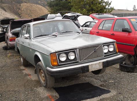 Volvo Gl Junkyards Of Bc Rainy Day In The J Flickr