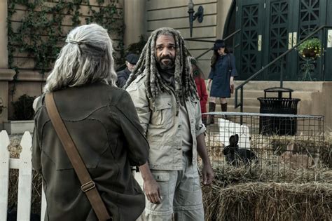 11x18 ~ A New Deal ~ Ezekiel And Carol The Walking Dead Photo 44639480 Fanpop