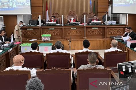 Empat Terdakwa Obstruction Of Justice Jadi Saksi Di Sidang Bharada E