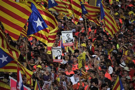 Separatists launch 'autumn of protests' on Catalonia Day