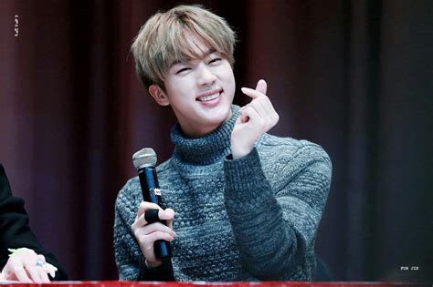 Kim Seok Jin Feliz Cumplea Os Taehyung Oficial Amino