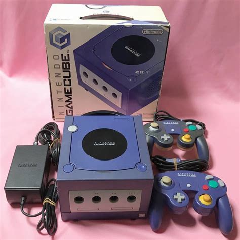 【傷や汚れあり】【元箱あり・コントローラー2個】任天堂 Nintendo Gamecube ニンテンドー ゲームキューブ Dol 001