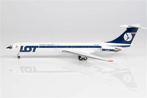 Lot Polish Airlines Ilyushin Il M Sp Lbd Herpa He Modelo A