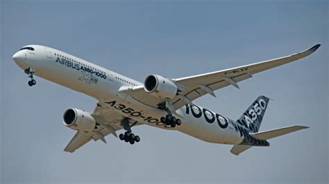 Qantas eyes larger Airbus A350 jet for Sydney-London flights AVIATION ...