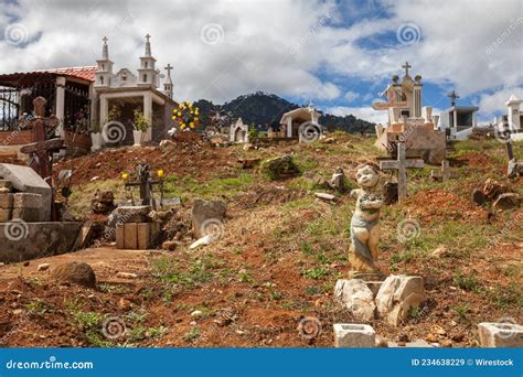 Oaxaca Cemetery in Mexico during the Day of the Dead Editorial Stock ...