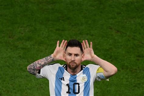 La historia del gesto de Messi en el juego contra Países Bajos