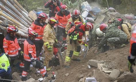 Alausí Ascienden a 17 los muertos por el alud