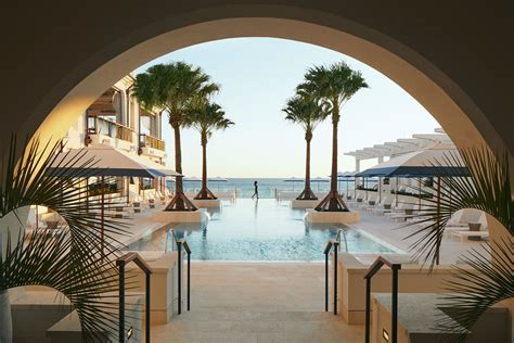 Striking Seaside Architecture Of The Alys Beach Club