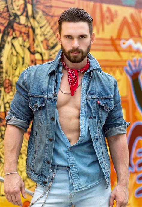 Diễn viên gay porn Casey Jacks bất ngờ chết trẻ ở tuổi Thế giới đàn ông đẹp trai online