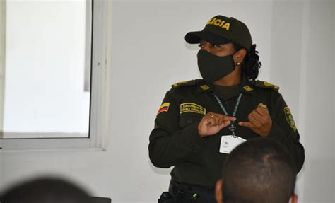 Historia de una mujer ejemplar Policía Nacional de Colombia