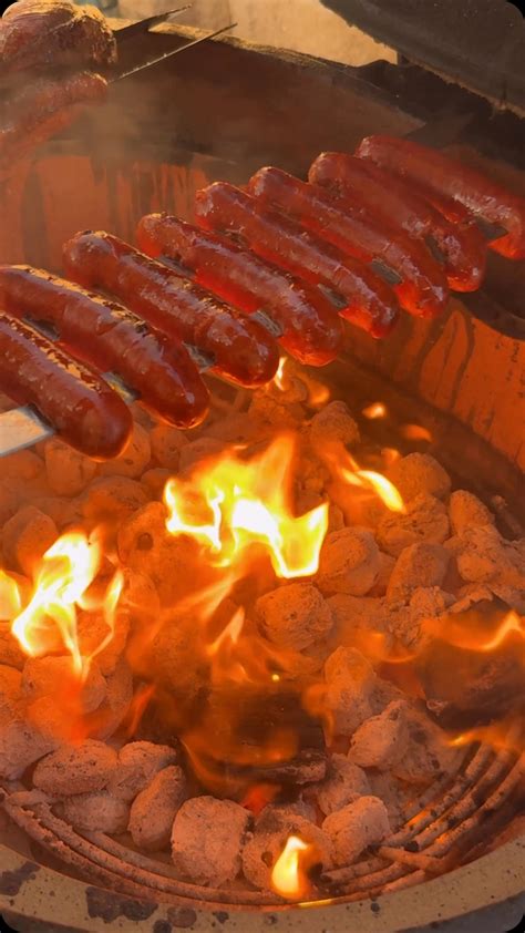 These burritos aren’t just good…they’re legendary! 🌯🔥 Made fresh to