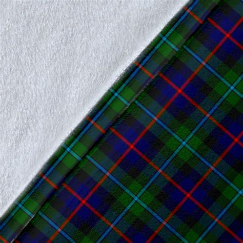 Campbell Of Cawdor Modern Tartan Clan Badge Premium Blanket Wave Style Scottish Clans