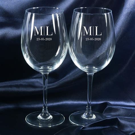 Copas De Vino Grabadas Con Monograma Calledelregaloes