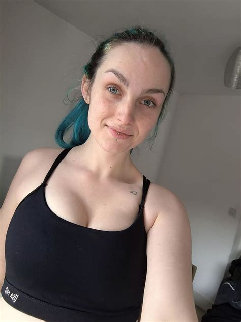 I Love The Way Sports Bras Make Them Sit Nudes SportsbrasGW NUDE PICS ORG