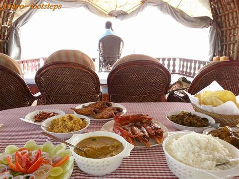 Footsteps - Jotaro's Travels: YummY! - Kerala Houseboat Feast ...