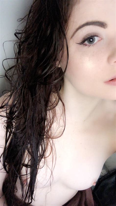 Amateur Lovers Porn Pic