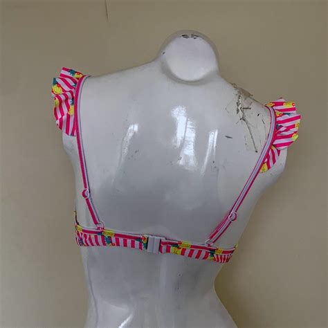 Women S Pink And White Bikini And Tankini Tops Depop