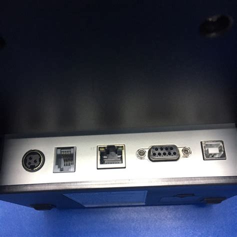 Принтер этикеток и принтер чеков Xprinter XP-370.