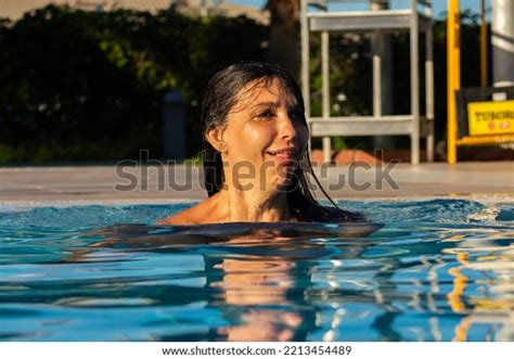 Sexy Brunette Brown Bathing Suit Pool Stock Photo 2213454489 Shutterstock