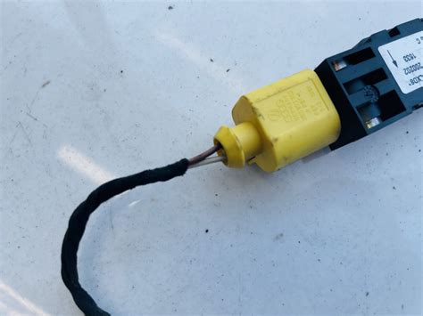 B C Used Srs Airbag Crash Sensor Audi A L Eis