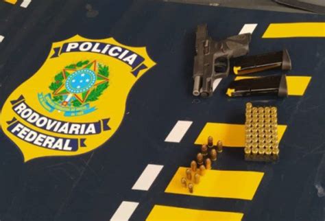 Homem é preso pistola 9mm e munições em caminhonete na BR 242 em