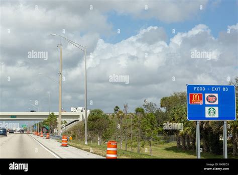 Food exit sign hi-res stock photography and images - Alamy