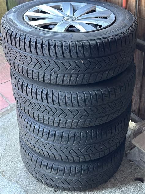 VW Passat B8 Anvelope Pirelli De Iarna M S Cu Jante De Tabla Ramnicu