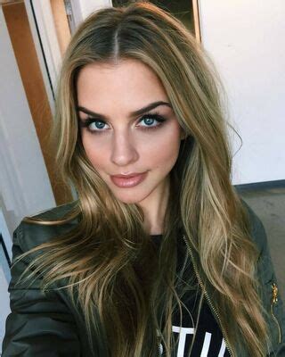 Marina Laswick Marooshk Nude Onlyfans Nudostar Tv