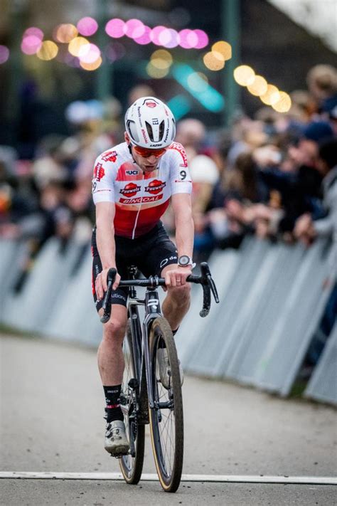 Eli Iserbyt Na Derde Plek Op Scheldecross Het Ziet Er Goed Uit Maar