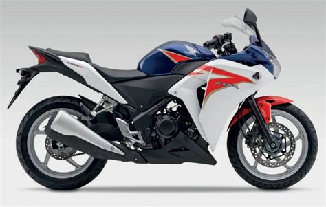 Honda Cbr R Present Specs Performance Photos Autoevolution