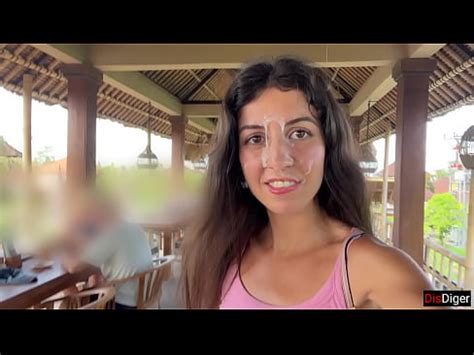 Cute Girl Eating Burger With Cum On Her Face In Public Cafe Cumwalk XVIDEOS