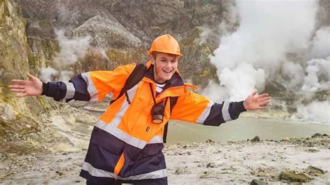 White Island volcano tour guide's miraculous recovery after surviving ...