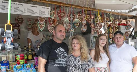 Schausteller Familie Braun Organisiert Oster Kirmes Niederalben