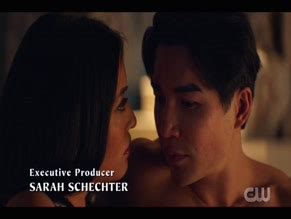 YVONNE CHAPMAN Nude AZNude