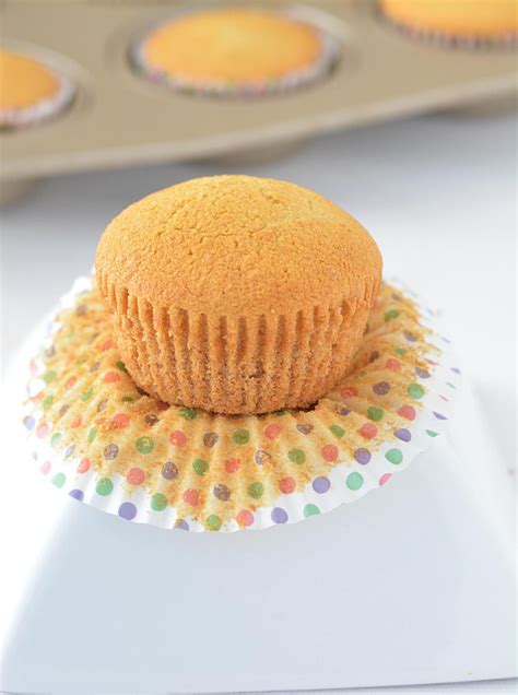 Vanilla Cupcakes Eggless Vanilla Cupcakes Eggless Orange Cake