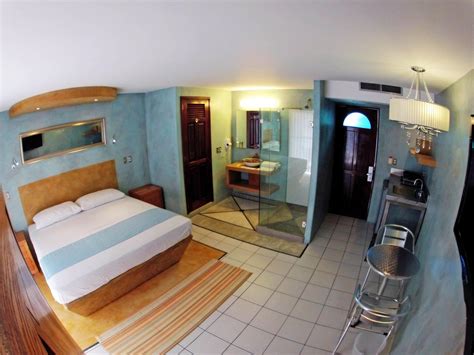 HOTEL RIO MALECON PUERTO VALLARTA $43 ($̶1̶2̶1̶) - Updated 2022 Prices & Reviews - Mexico