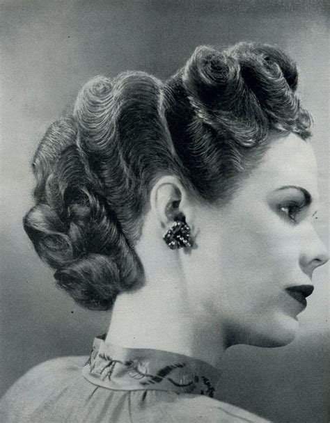 Victory Rolls The Hairstyle That Defined The 1940s Womens Hairdo ~ Vintage Everyday