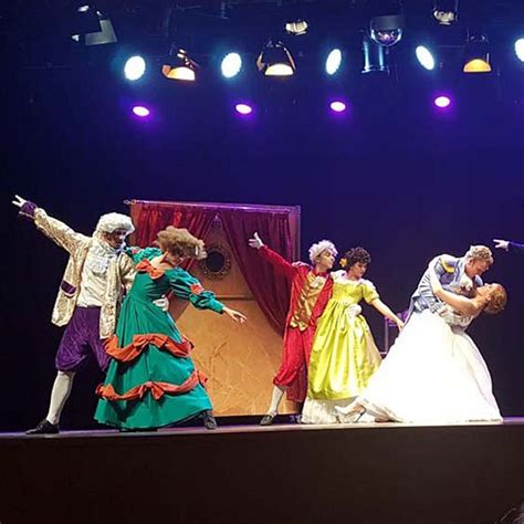 Introducir 86 Imagen Obra De Teatro Cenicienta Comica Viaterra Mx