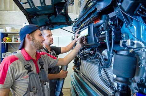 Mécatronicien ne automobile véhicules utilitaires CFC Berufung