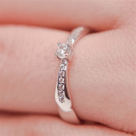 Anillo De Promesa Oro Blanco K Con Zirconia