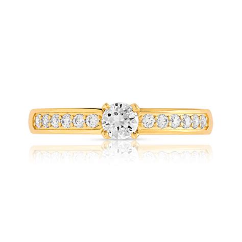 Bague Solitaire Or 750 Jaune Diamant 40 100e De Carat MATY