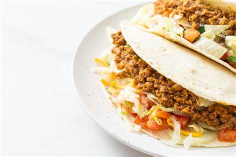 Tacos Mexicanos Con Pollo Picado Cocina Tradicional Mexicana Foto Premium