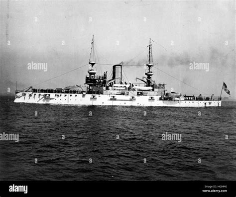 Uss Alabama Black And White Stock Photos And Images Alamy